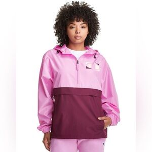 EUC Champion Stadium Packable Windbreaker